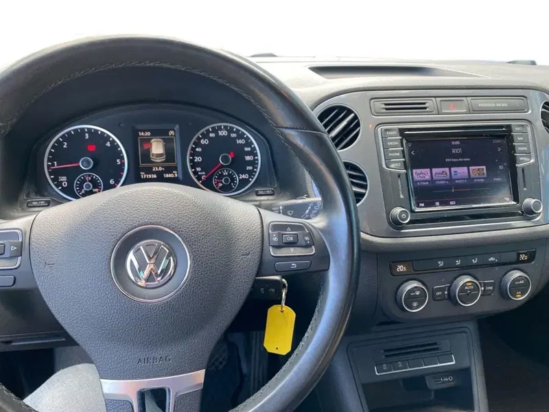Volkswagen Tiguan usata a Bologna (14)
