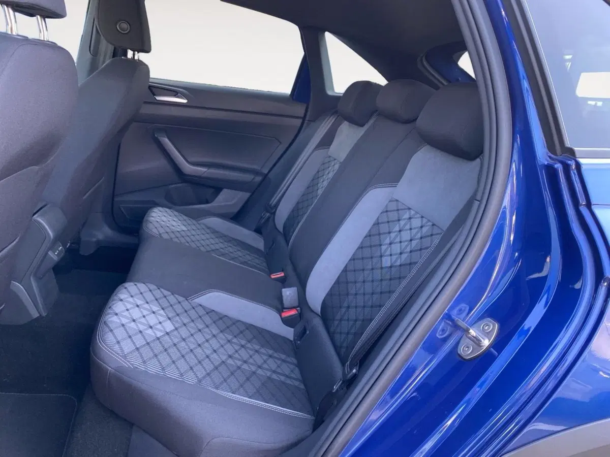 Volkswagen Taigo usata a Bologna (13)