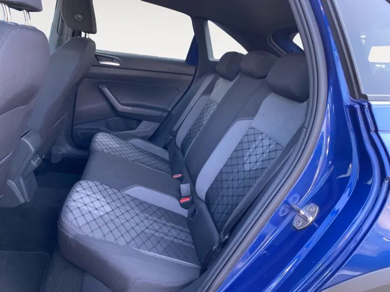 Volkswagen Taigo usata a Bologna (13)