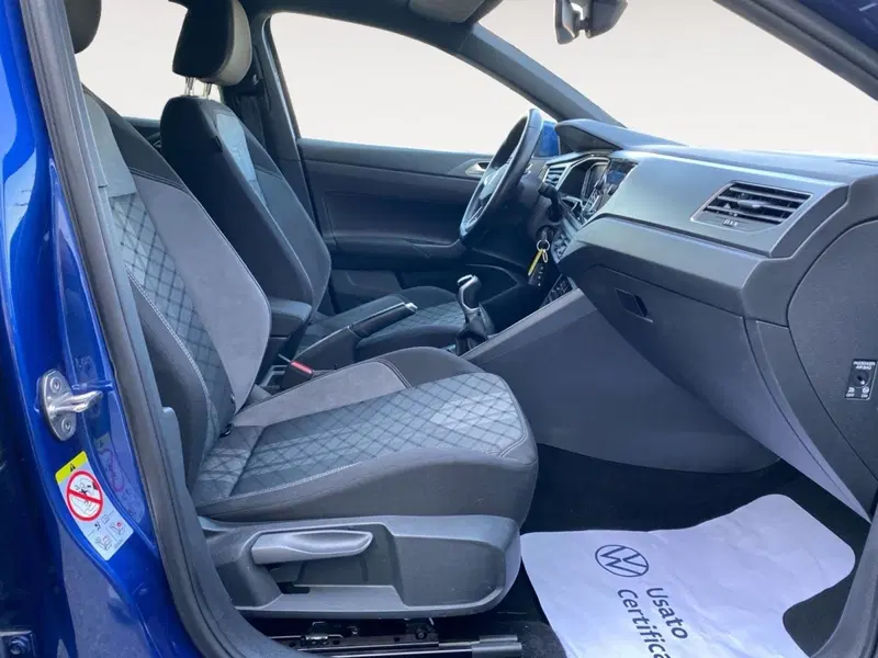 Volkswagen Taigo usata a Bologna (15)