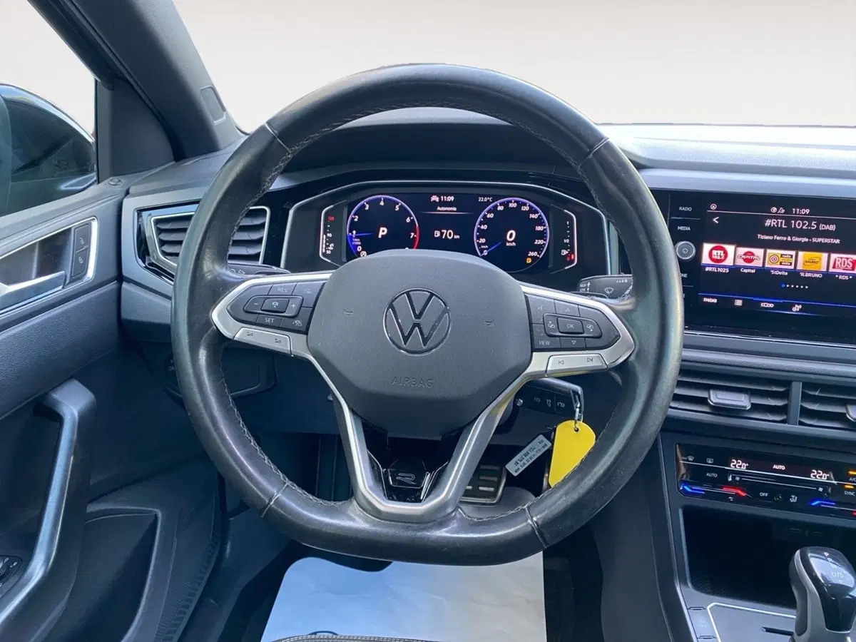 Volkswagen Taigo usata a Bologna (12)