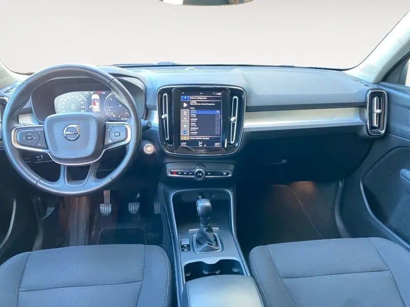 Volvo XC40 usata a Bologna (13)