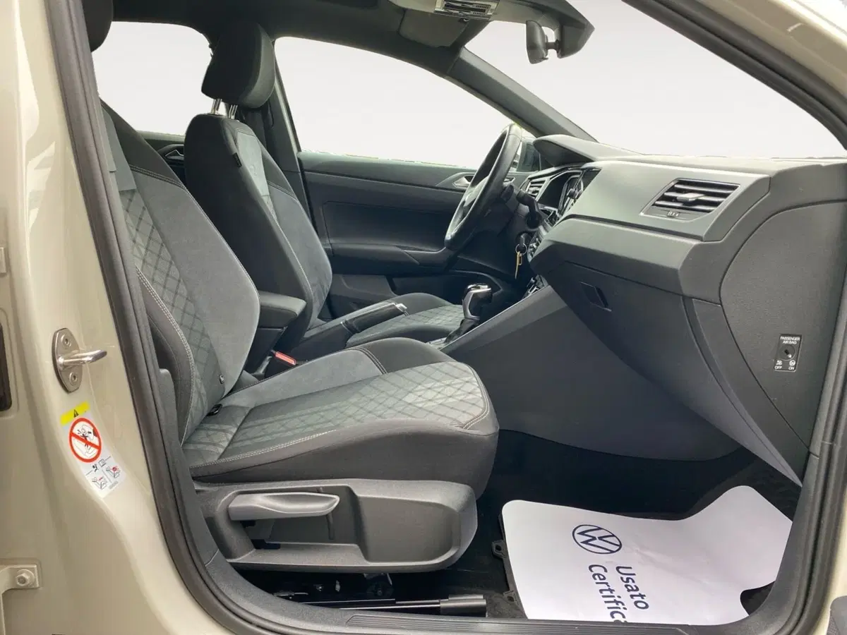 Volkswagen Taigo usata a Bologna (15)