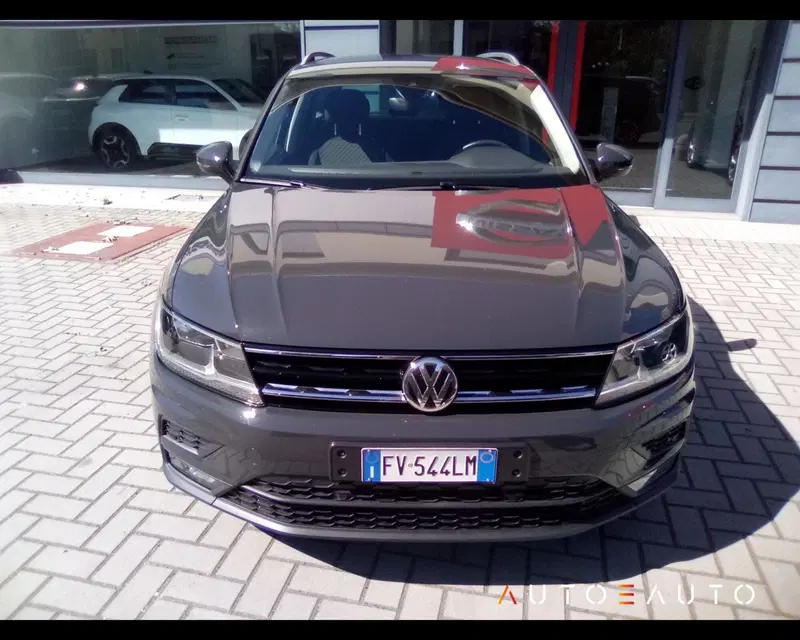 Volkswagen Tiguan usata a Parma (8)