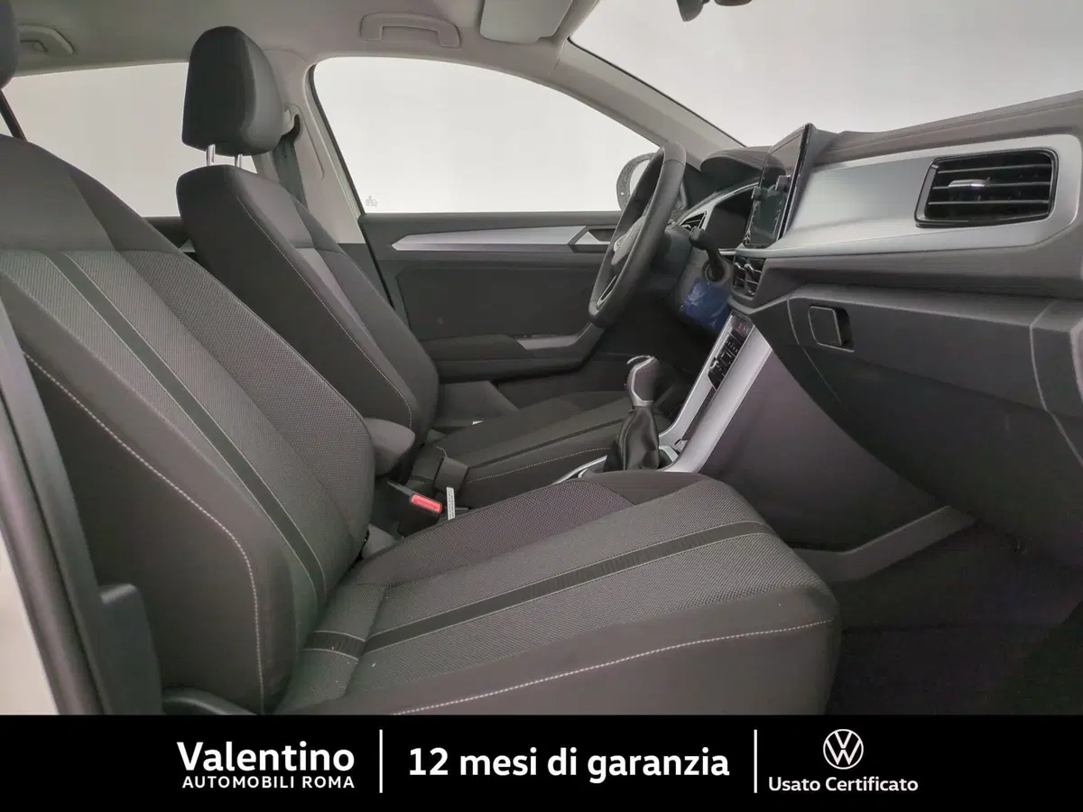 Volkswagen T-Roc nuova a Roma (13)