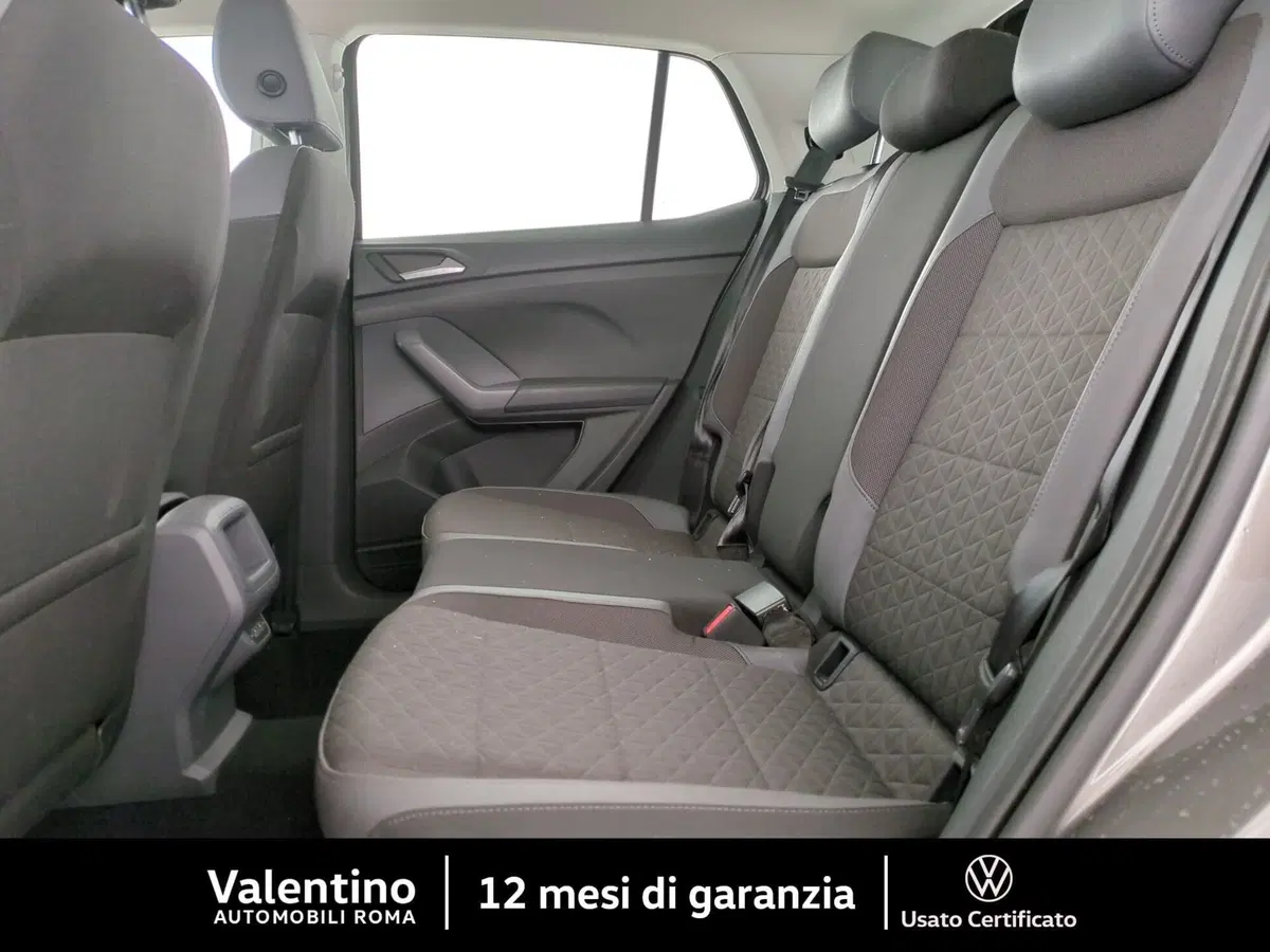 Volkswagen T-Cross usata a Roma (10)