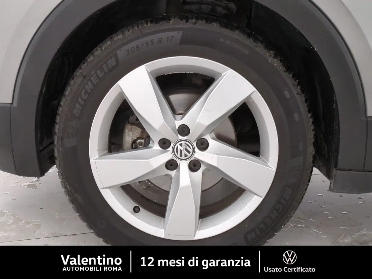 Volkswagen T-Cross usata a Roma (11)