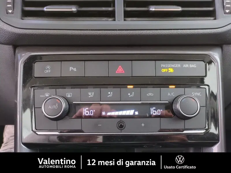 Volkswagen T-Cross usata a Roma (17)