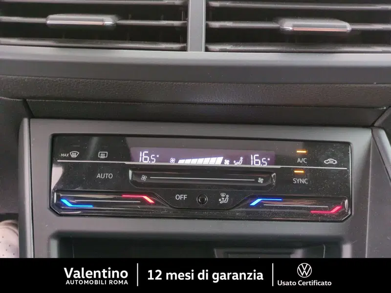 Volkswagen Taigo usata a Roma (18)