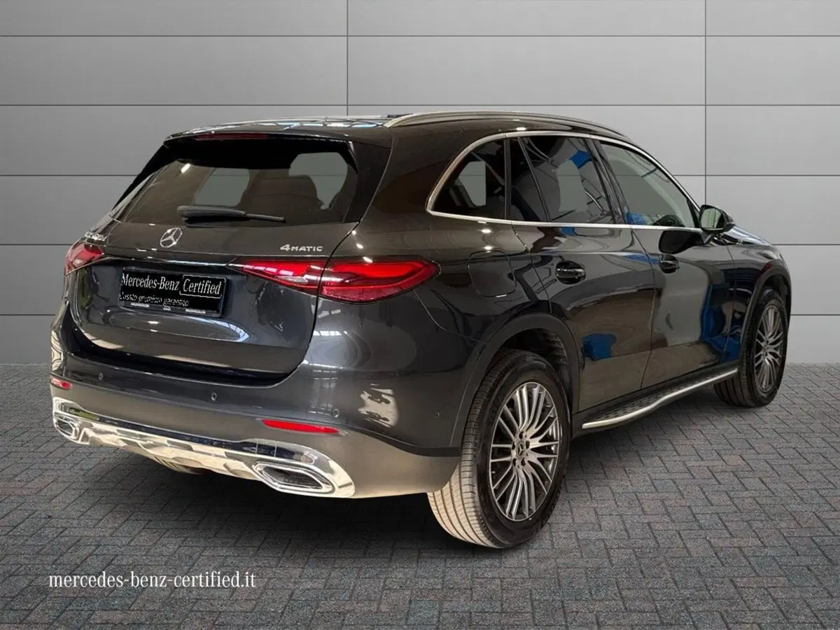 Mercedes-Benz GLC SUV usata a Lecce (2)
