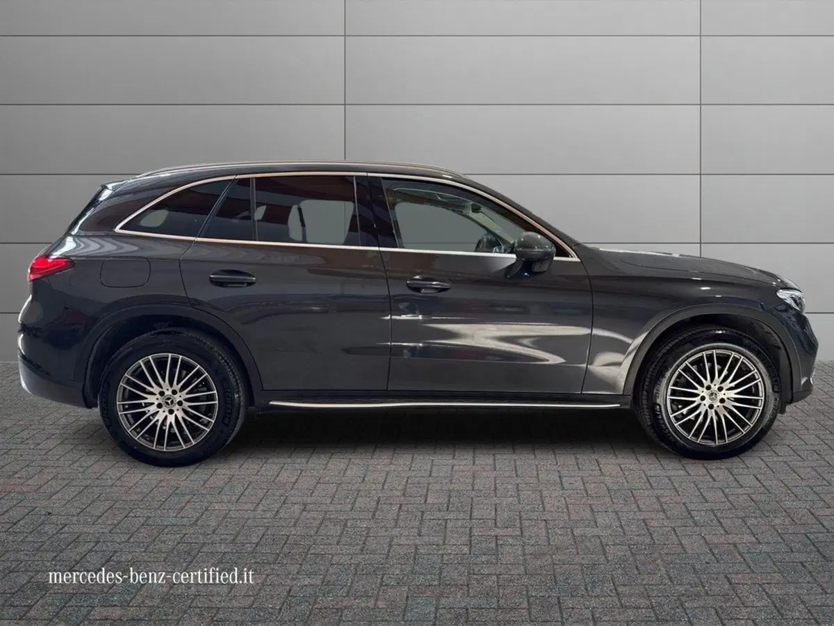 Mercedes-Benz GLC SUV usata a Lecce (5)
