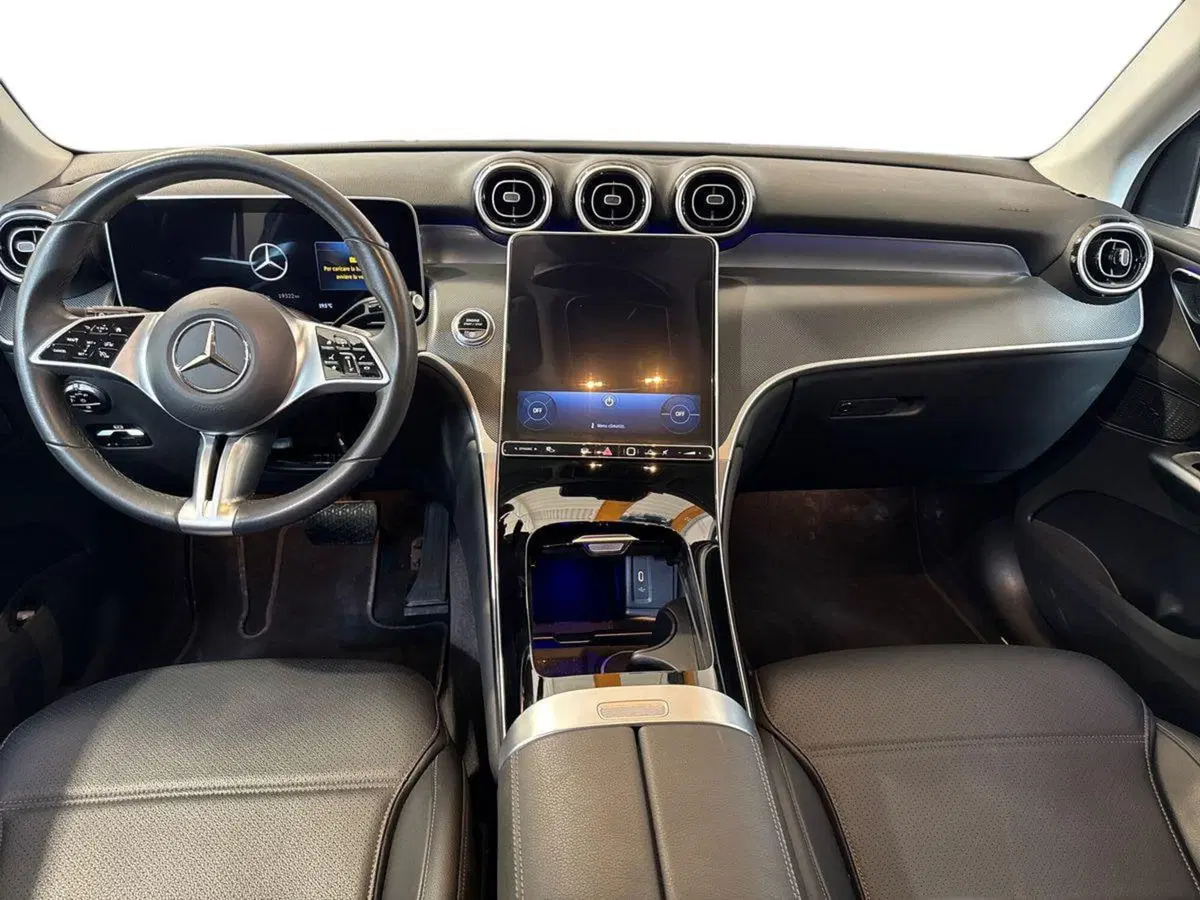 Mercedes-Benz GLC SUV usata a Lecce (9)