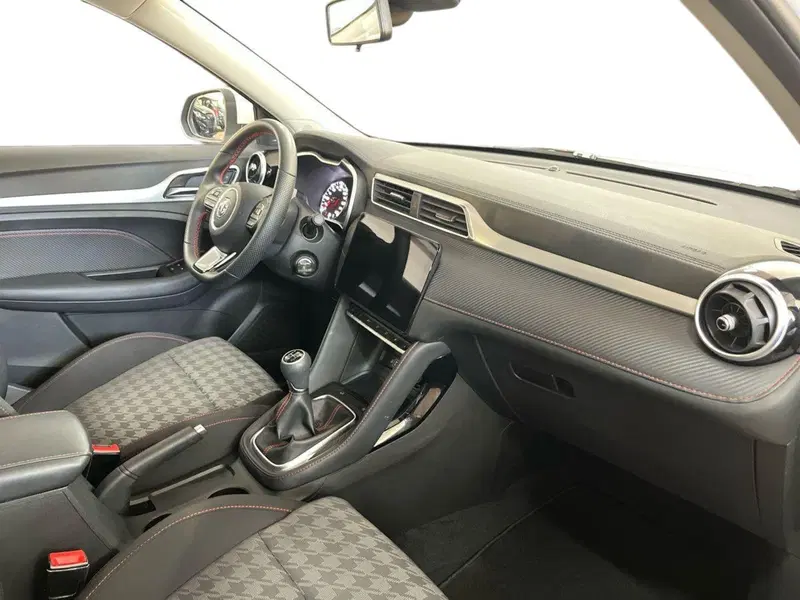 Mg ZS usata a Bari (9)
