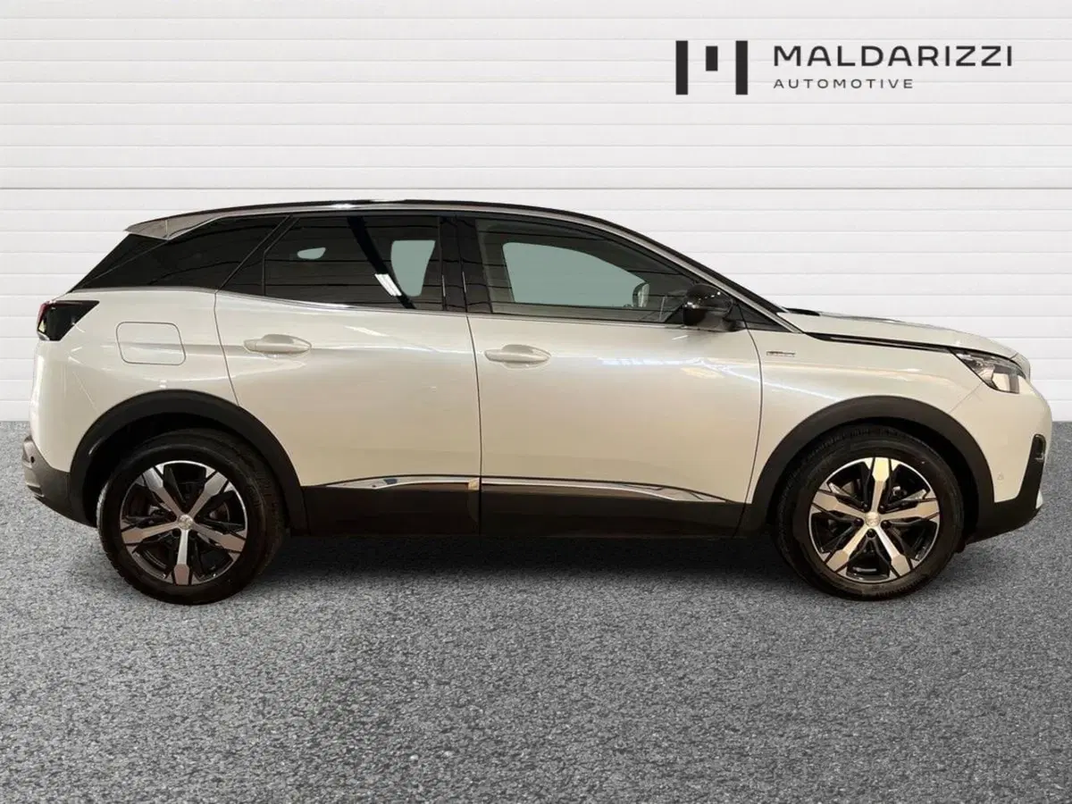 Peugeot 3008 usata a Bari (5)