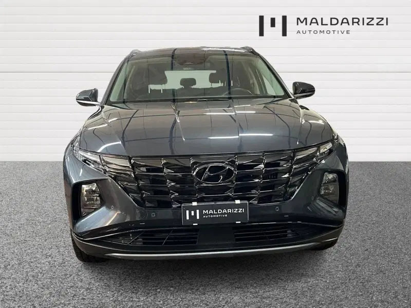 Hyundai Tucson usata a Bari (2)