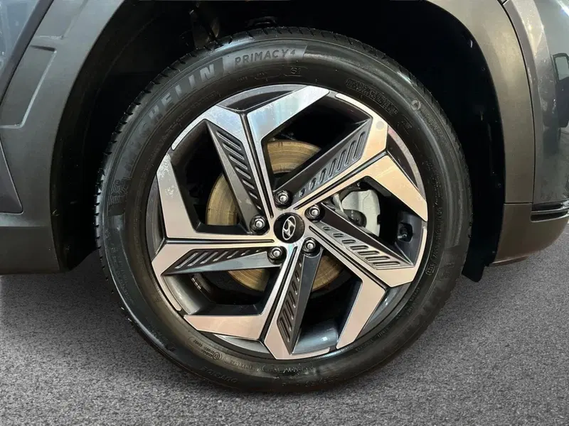 Hyundai Tucson usata a Bari (6)