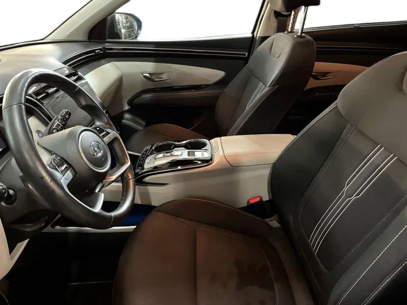 Hyundai Tucson usata a Bari (7)