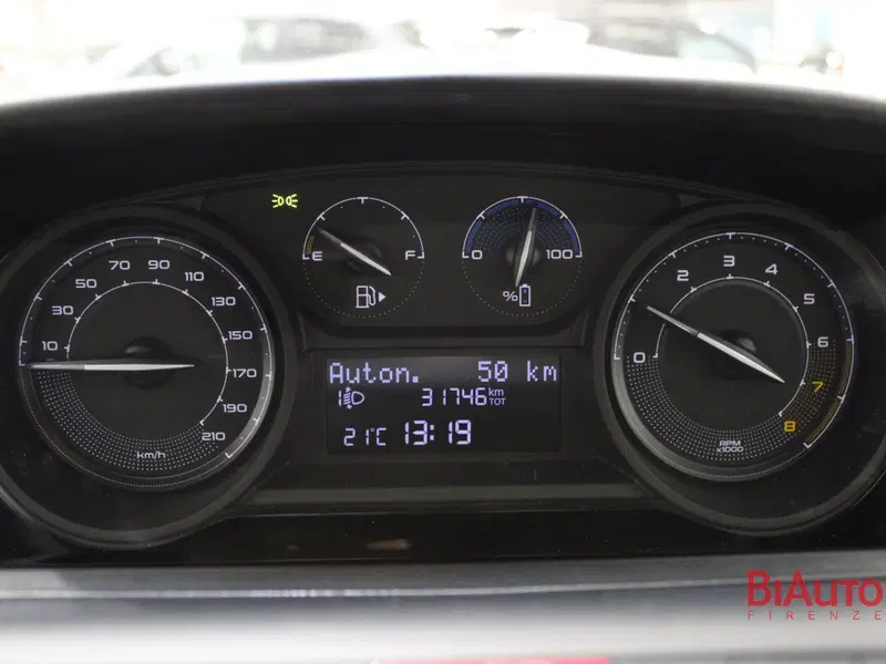 Lancia Ypsilon usata a Firenze (11)