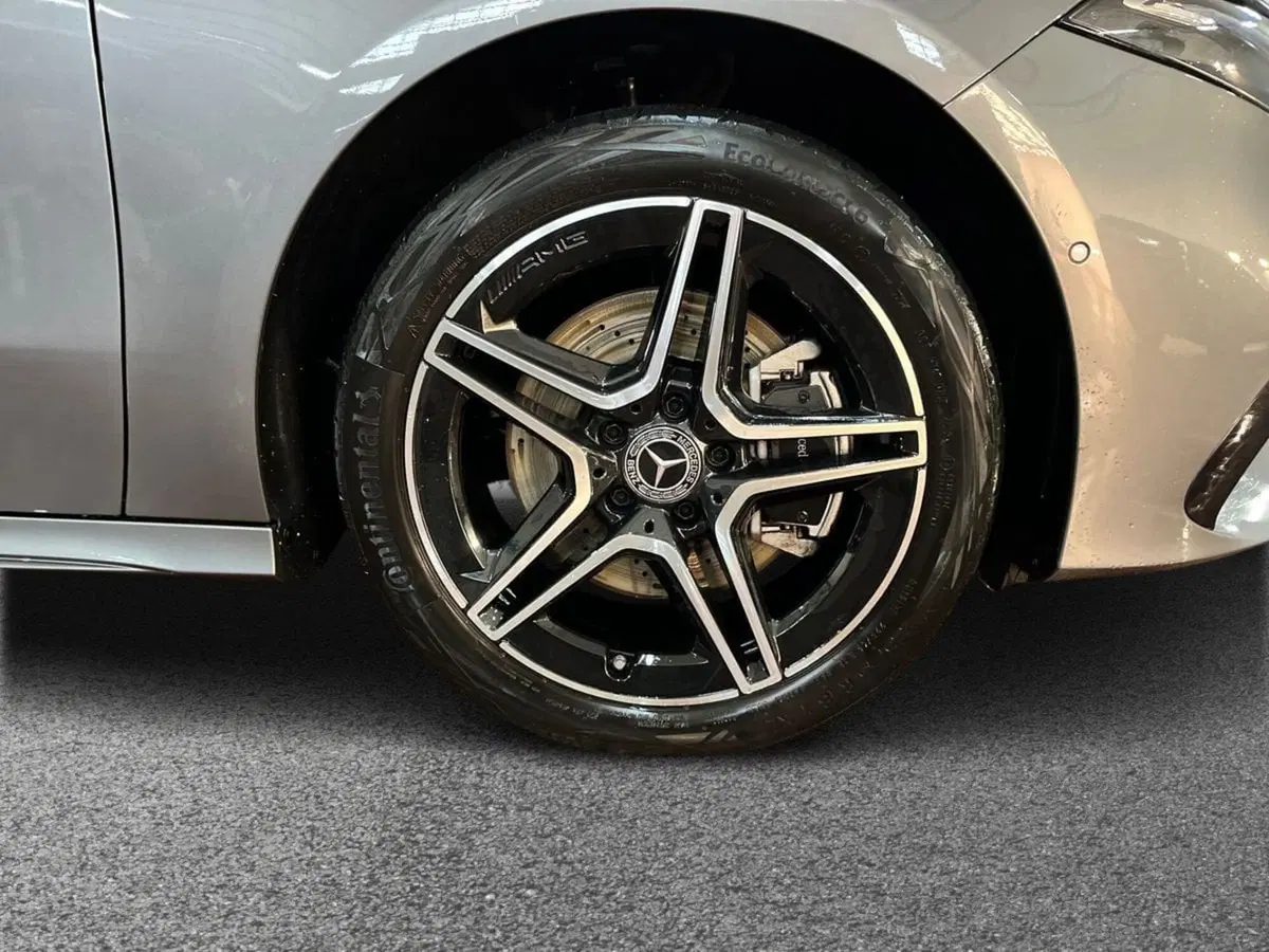 Mercedes-Benz Classe A usata a Bari (6)