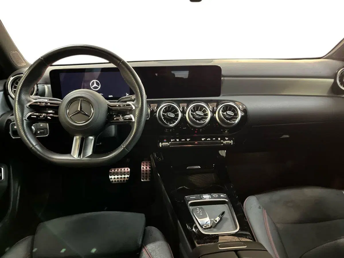 Mercedes-Benz Classe A usata a Bari (8)