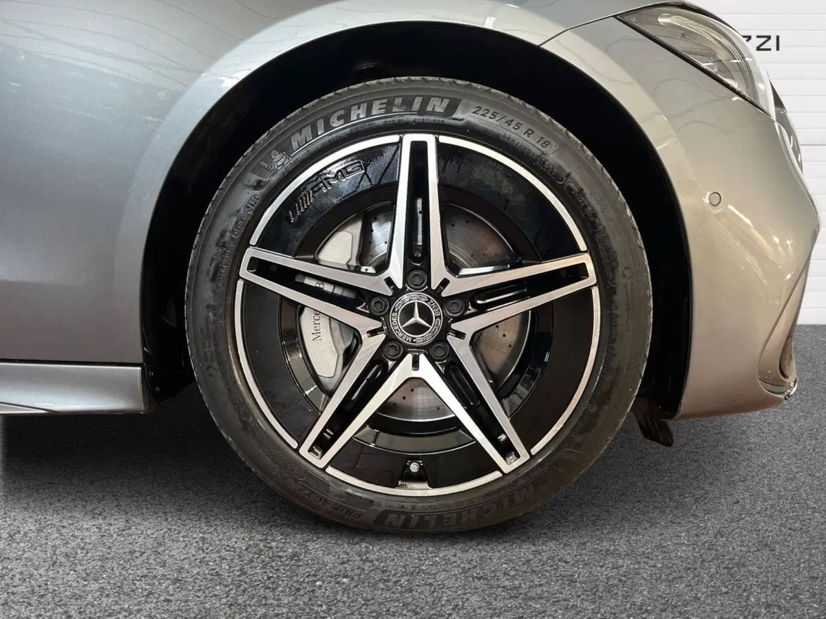 Mercedes-Benz Classe C usata a Bari (6)