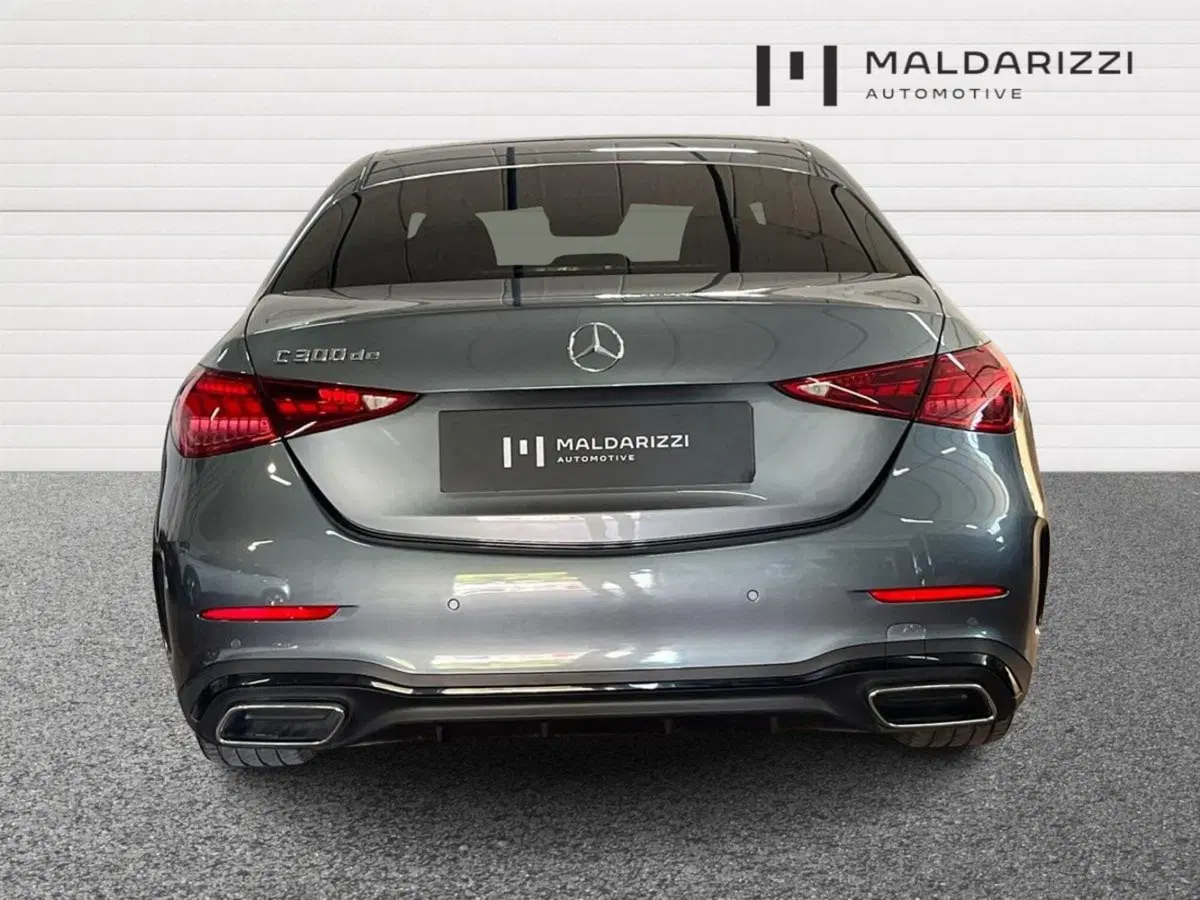Mercedes-Benz Classe C usata a Bari (3)