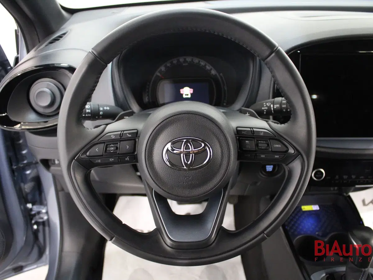 Toyota Aygo X usata a Firenze (10)