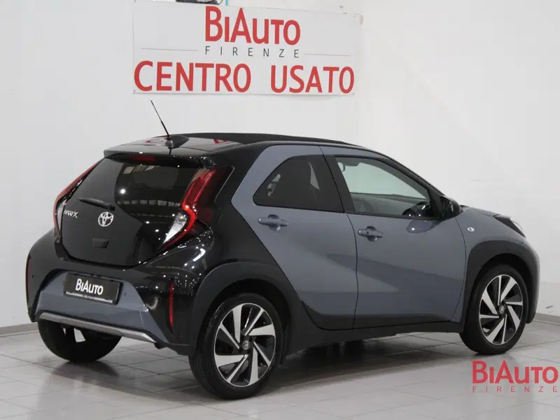 Toyota Aygo X usata a Firenze (2)