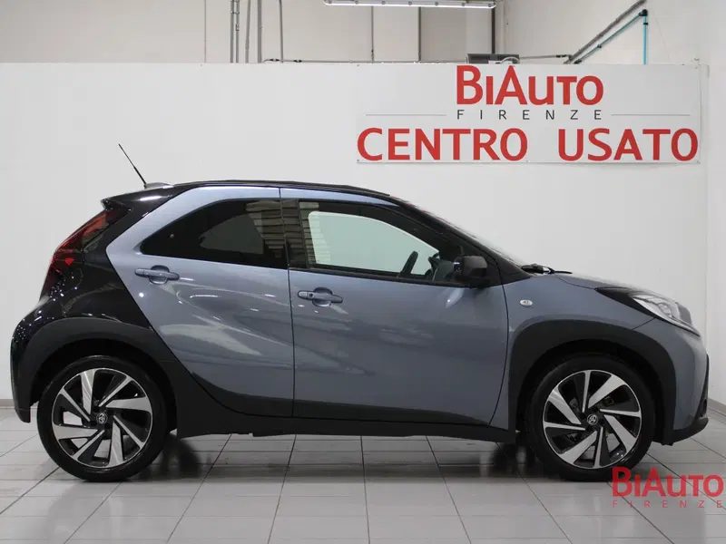 Toyota Aygo X usata a Firenze (20)