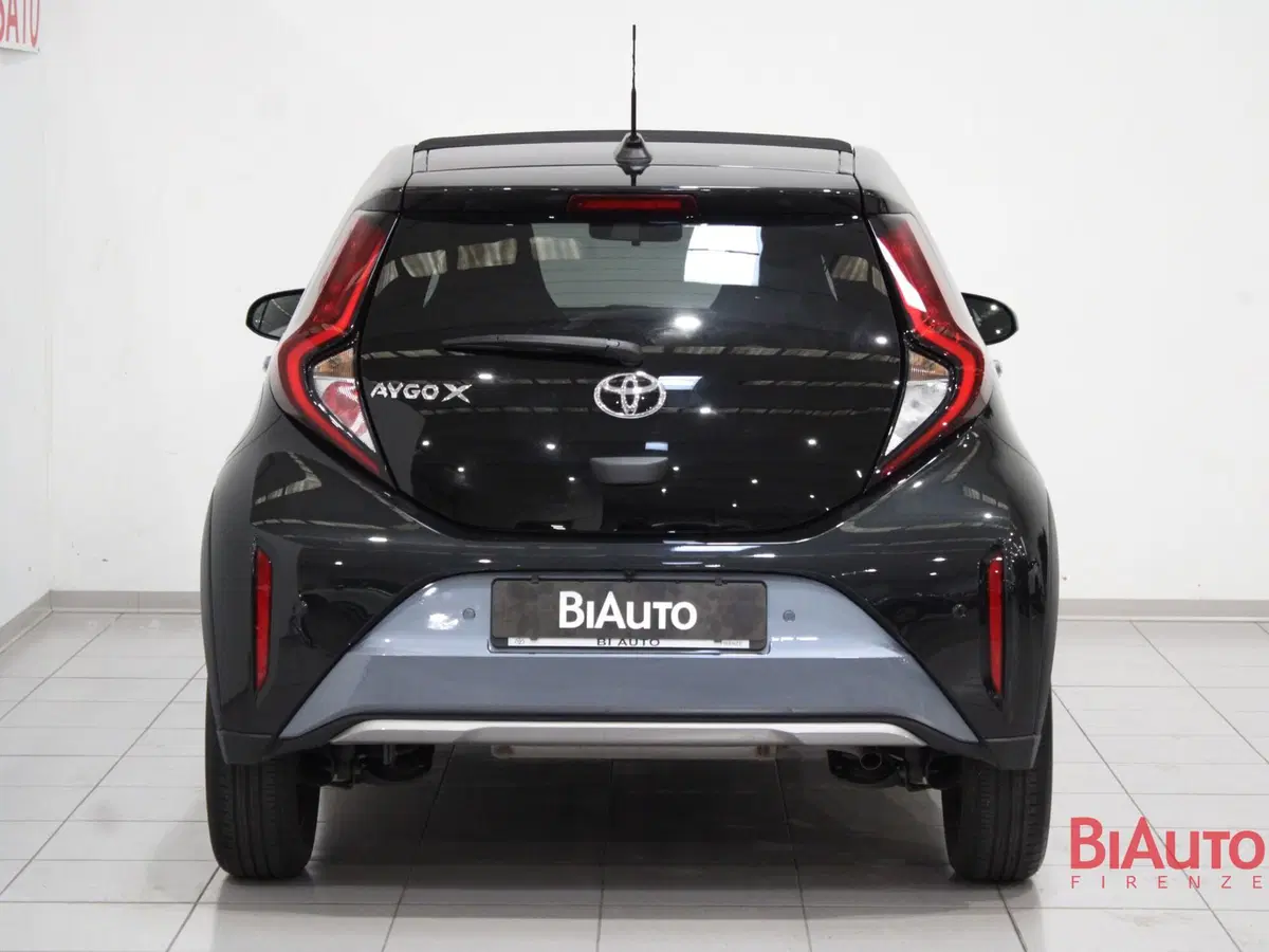 Toyota Aygo X usata a Firenze (4)
