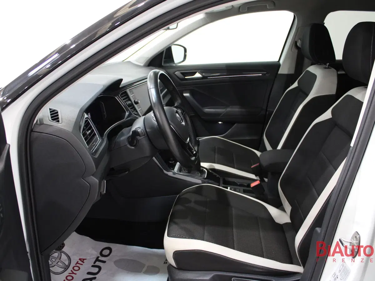 Volkswagen T-Roc usata a Firenze (5)