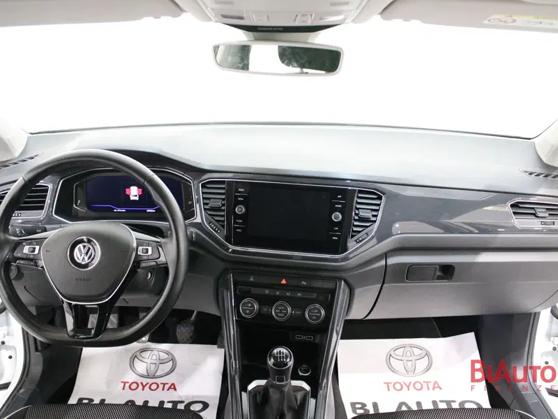Volkswagen T-Roc usata a Firenze (9)