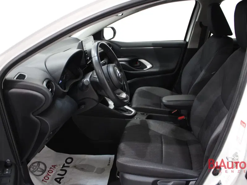 Toyota Yaris usata a Firenze (6)