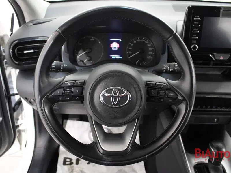 Toyota Yaris usata a Firenze (11)