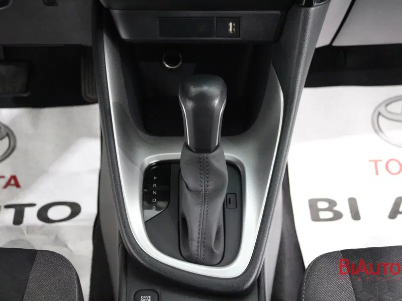 Toyota Yaris usata a Firenze (16)
