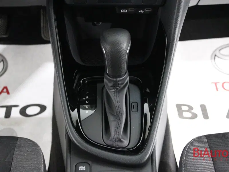 Toyota Yaris usata a Firenze (16)