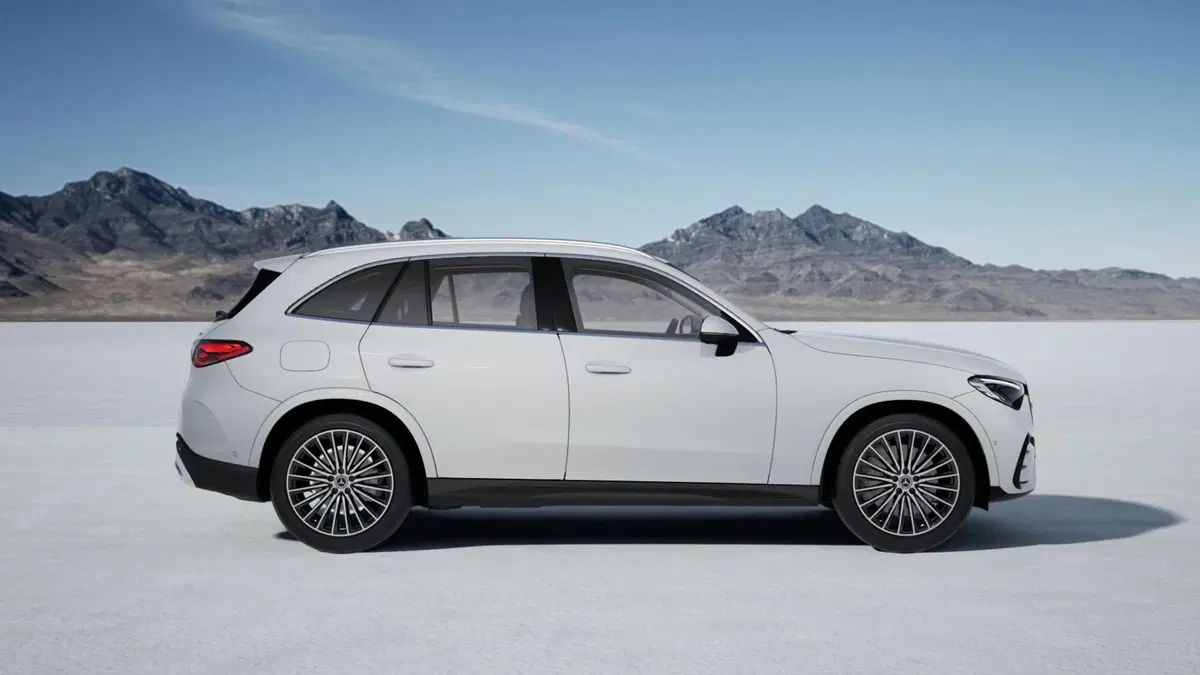 Mercedes-Benz GLC SUV nuova a Chieti (4)