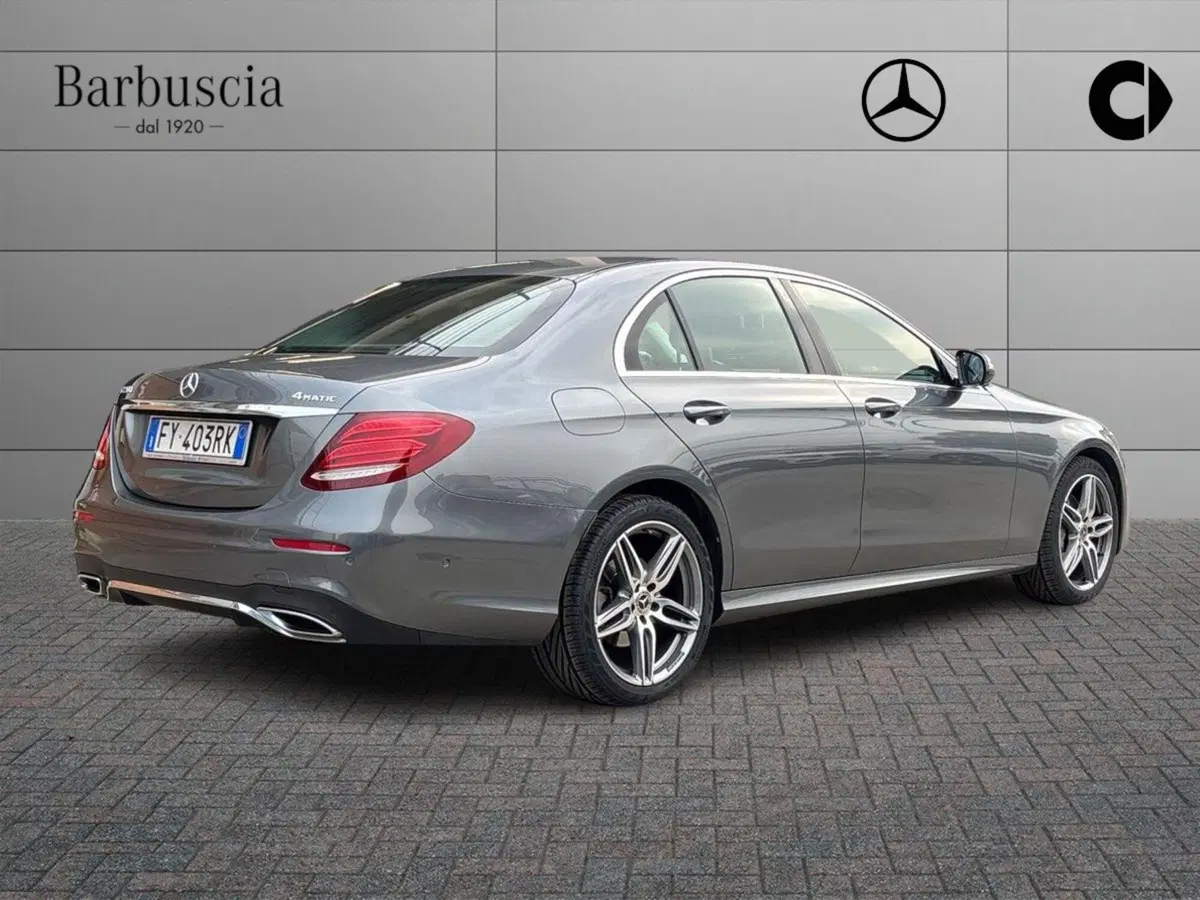 Mercedes-Benz Classe E usata a Pescara (3)