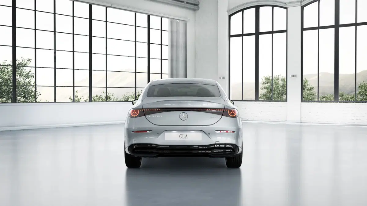 Mercedes-Benz CLA EQ nuova a Chieti (5)