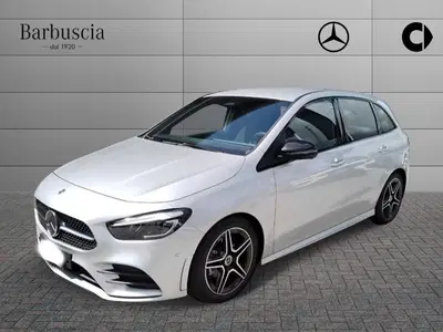 Mercedes-Benz Classe B 180 d AMG Line Premium Plus auto del 2023 usata a Pescara