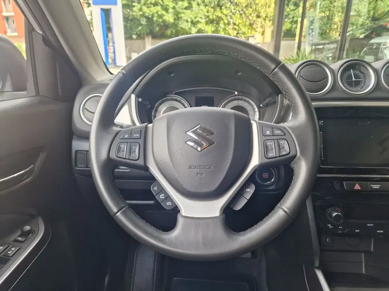 Suzuki Vitara usata a Milano (10)