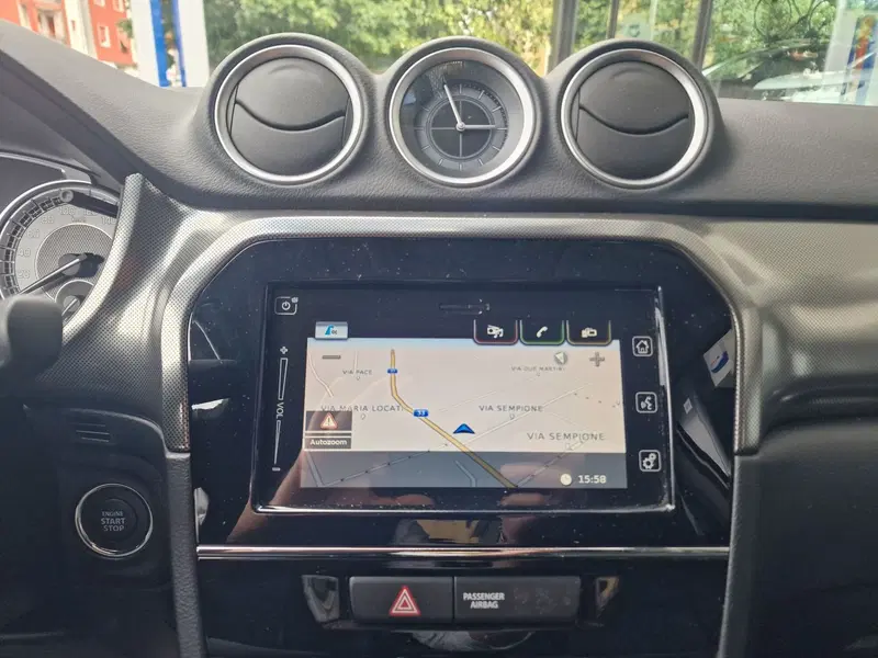 Suzuki Vitara usata a Milano (11)