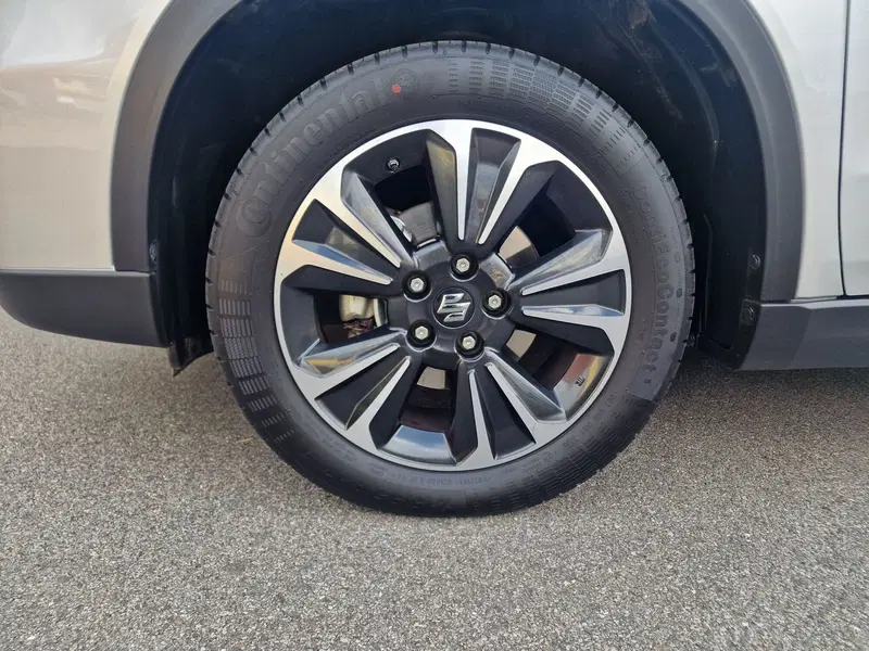 Suzuki Vitara usata a Milano (14)