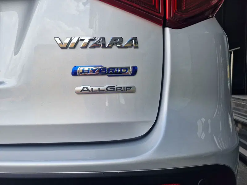 Suzuki Vitara usata a Milano (15)