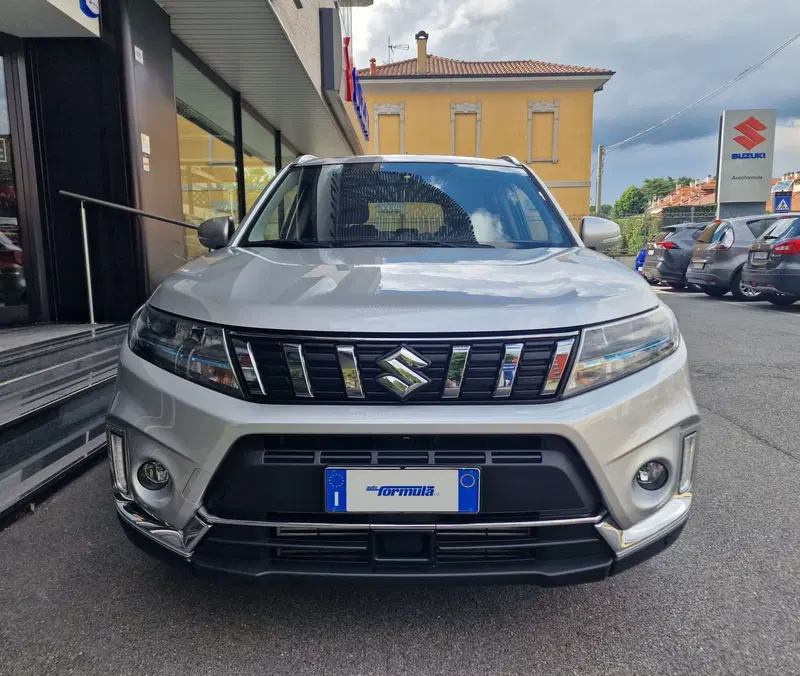 Suzuki Vitara usata a Milano (2)