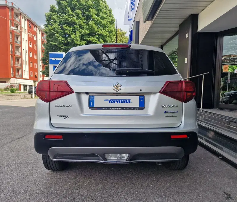 Suzuki Vitara usata a Milano (5)