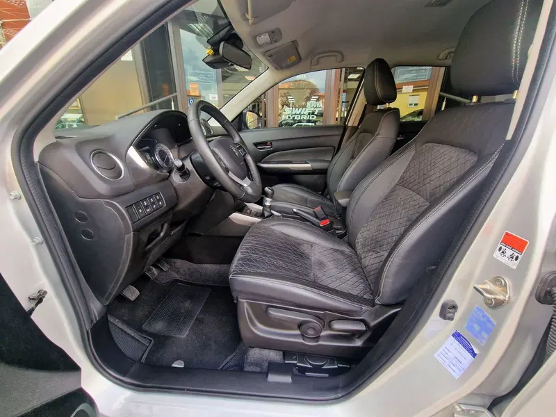 Suzuki Vitara usata a Milano (6)
