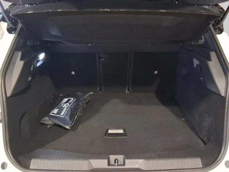 Opel Grandland usata a Genova (17)