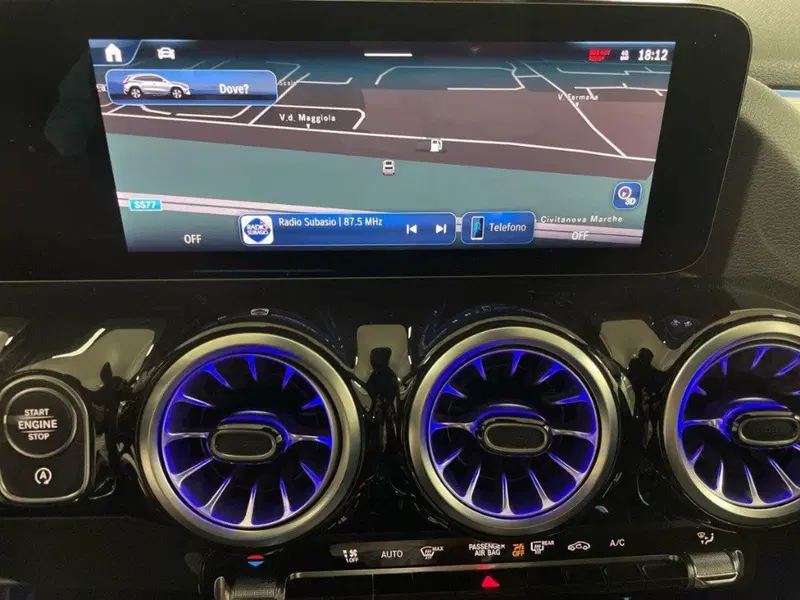 Mercedes-Benz GLA SUV usata a Macerata (15)