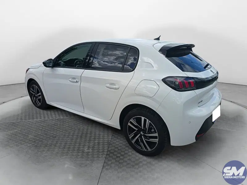 Peugeot 208 usata a Siena (3)